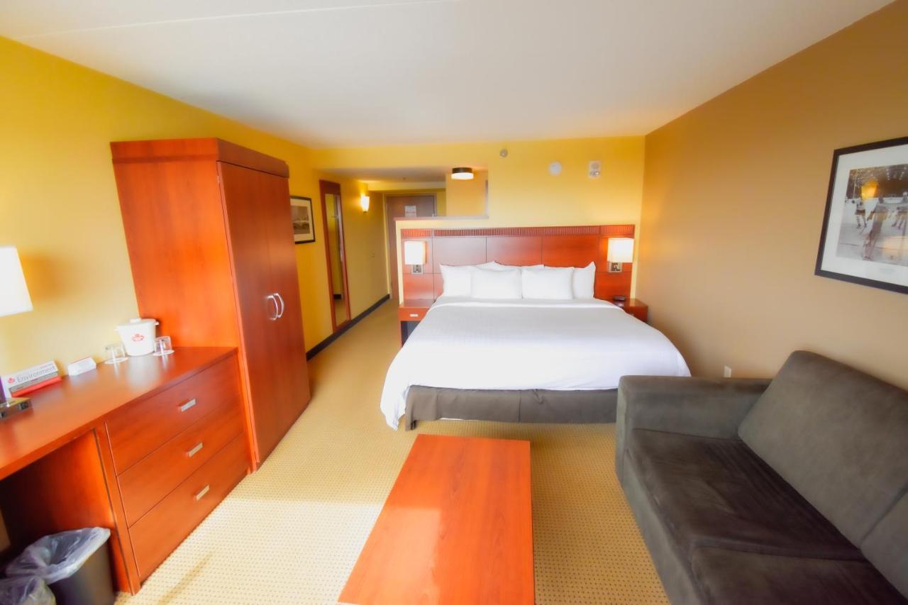 Canad Destination Center Grand Forks